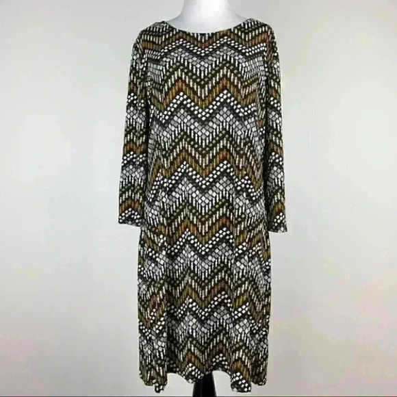 Tacera dress size L geometric Chevron 3/4 sleeve - Picture 2 of 10